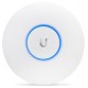 Точка доступа Wi-Fi Ubiquiti UAP-AC-LITE